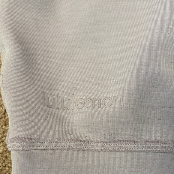 Lululemon Athletica Softstreme Pullover Crew Women's Size 6 Light Purple Soft - Picture 3 of 7